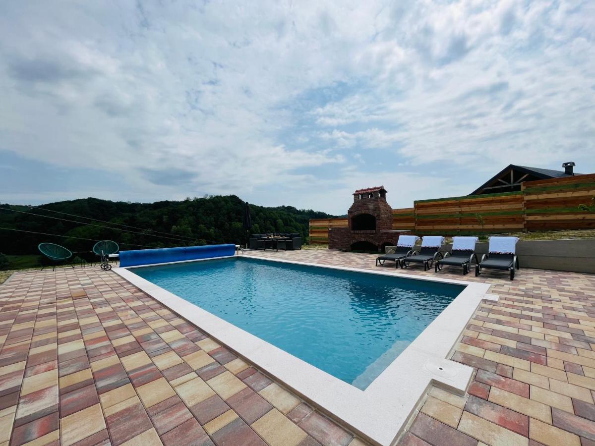Holiday House Adamo Selno Kültér fotó